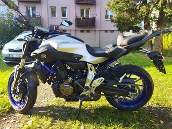 Yamaha MT-07 Race Blue series - 5