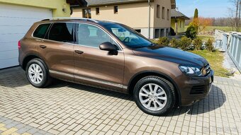 Prodám Volkswagen Touareg II 7P, 3.0TDI, CZ, servisní kniha - 5