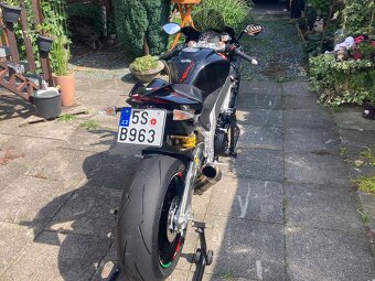 Aprilia RSV4 - 5