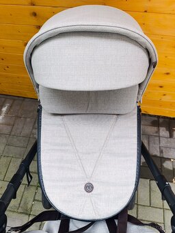 Roan Bass next beige + autosedačka s adapt. a základou - 5