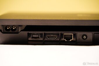 Sony PlayStation 4 500 GB HDD - 5