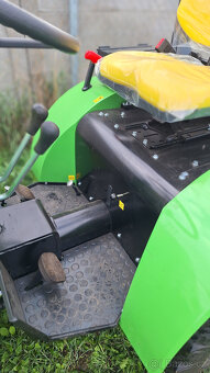 malotraktor WINEA 26 LD Comfort zánovní stav - 5