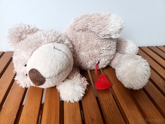 Plyšový medvěd se srdíčkem - 5