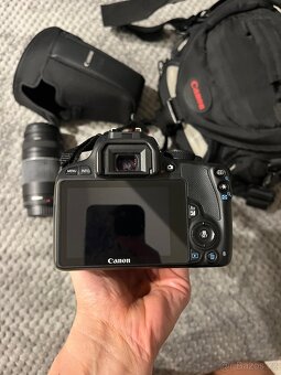 Canon EOS 100D + 2 objektivy tašky - 5