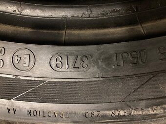 Continental 235/50 R17 4.ks - 5