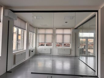 PRODÁM DVĚ CELOPROSKLENÉ PŘÍČKY - 5