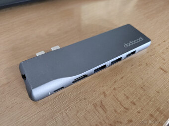USB 3.0 HUB Dodocool DC73 aluminium pro MacBook - 5