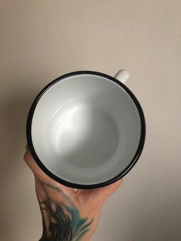 2 plechové hrnky - 5
