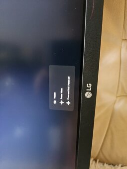 27" LG 27UP650P-W - 5