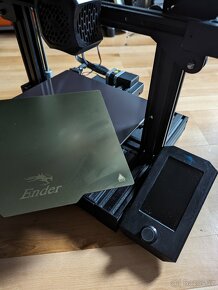 3D tiskárna Ender 3 V2 s upgrady - 5