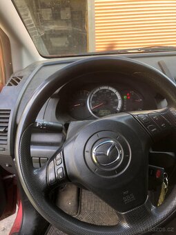 Mazda 5 - 5
