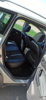 Ford Kuga 2.0 TDCI 100 Kw - 5