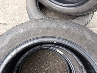 Pneu 185/60 R14 - 5