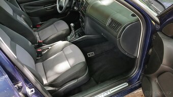 VW GOLF 1.6 77Kw Rv 2001 Stk 2026/3 - 5