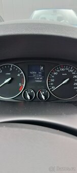 Renault laguna 2.0 dci 110 kw - 5