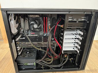 Herní PC Ryzen 5 3600, GTX 1070, case Fractal Design - 5