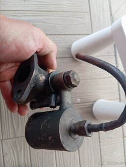 Bronzový karburator - AVIS - 5