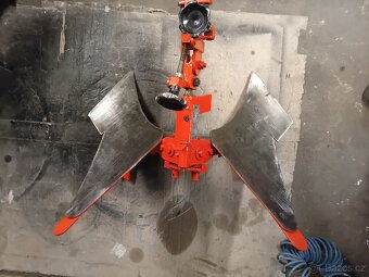 Oboustranný pluh obracák - 5