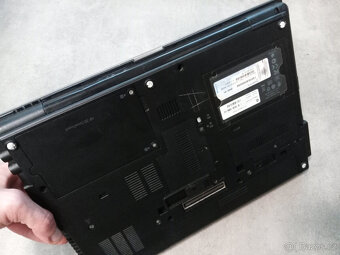 HP EliteBook 8440p - 5