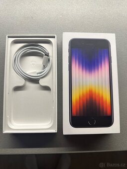 Apple iPhone SE 2022 128GB - 5
