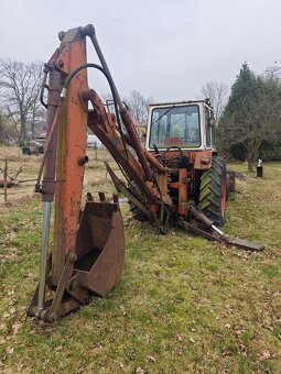 Traktorbagr Bělorus - 5