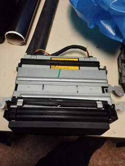 CD Changer Mercedes Benz ML W164 - 5