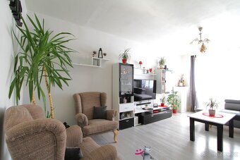 Prodej bytu 4+1 s lodžií , 88 m2 - Teplá, ev.č. 57952 - 5