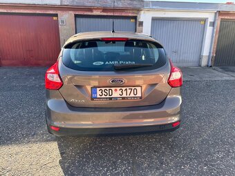 FORD FOCUS 1.6 16V 77 kw - benzín - 5
