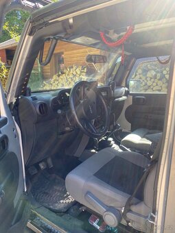 Jeep wrangler rubicon 2.8crd - 5