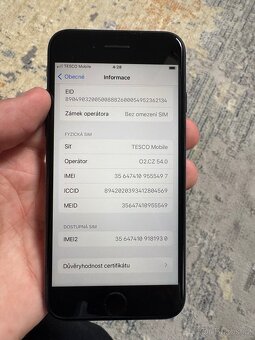 iPhone SE 2020 64gb černý - 5