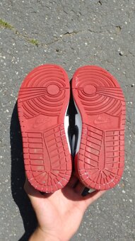 Jordan 1 Low Bred Toe - 5