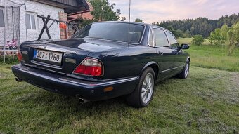 Jaguar Sovereing XJ8 - 5