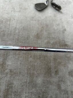 Sada želez Titleist T100s na stifových šaftech - 5