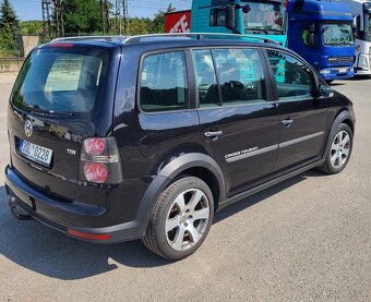 Volkswagen Touran Cross 1.9 TDI - 5