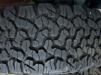 Jeep Wrangler sada z roku 2021 BF Allterrain 255/75 r17 - 5