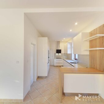 Pronájem vily, 255 m², Praha 6 - Nebušice, ev.č. V3555 - 5