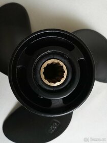 Nový, nepoužitý propeller - lodní šroub 7.8 x 8 - 5