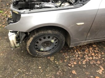 bmw 530D e60 náhradník dily , silbergrau metallic e60 - 5