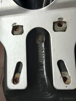 Přední blatník  Yamaha XT - 5