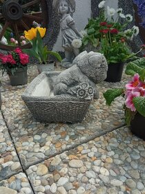 Zahradní dekorace- Květník Koťata v košíku - 5