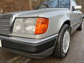 MERCEDES BENZ W124 260E BEZ KOROZE PŮVOD ČR - 5