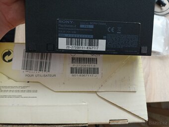 PlayStation 2 slim - 5