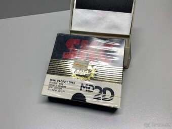 disketa diskety staré diskety museum PC starý počítač disk - 5