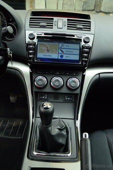 Mazda 6 combi 2,2 MZR-CD, r. v. 2011, 120 kw, 2 sady pneu - 5