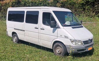 Vymenim Mercedes sprinter 2.2 CDI 60kw osobne auto 9 miestne - 5