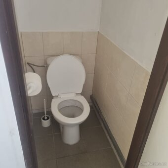 Pronájem nebytových prostor - 5