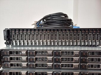 Diskové pole DELL 400 TB + SDD disky + PC R520 - 5