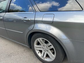 Chrysler 300c 3.0 crd 196kw - 5