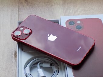 APPLE iPhone 13 128GB Red - ZÁRUKA - TOP STAV - 5
