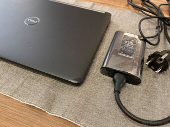 Dell Latitude E7270 - 5